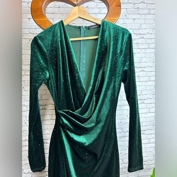 Double Crazy| Elegant Deep Forest Green Velvet Sparkly Gorgeous Evening Dress, M - Picture 5 of 7
